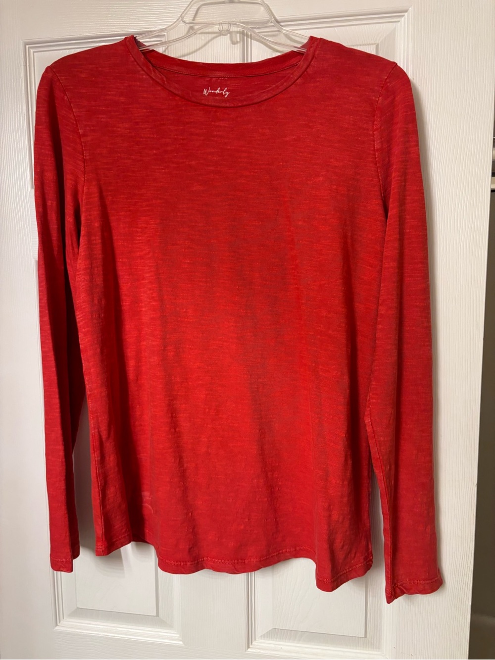 New w/out tags Wonderly Bright Red Long Sleeve Crewneck Top. Sz XL.